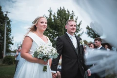 Letní svatba Michaely a Jana u rybníka Sobáčov – svatební fotografie RB Videos & Photos